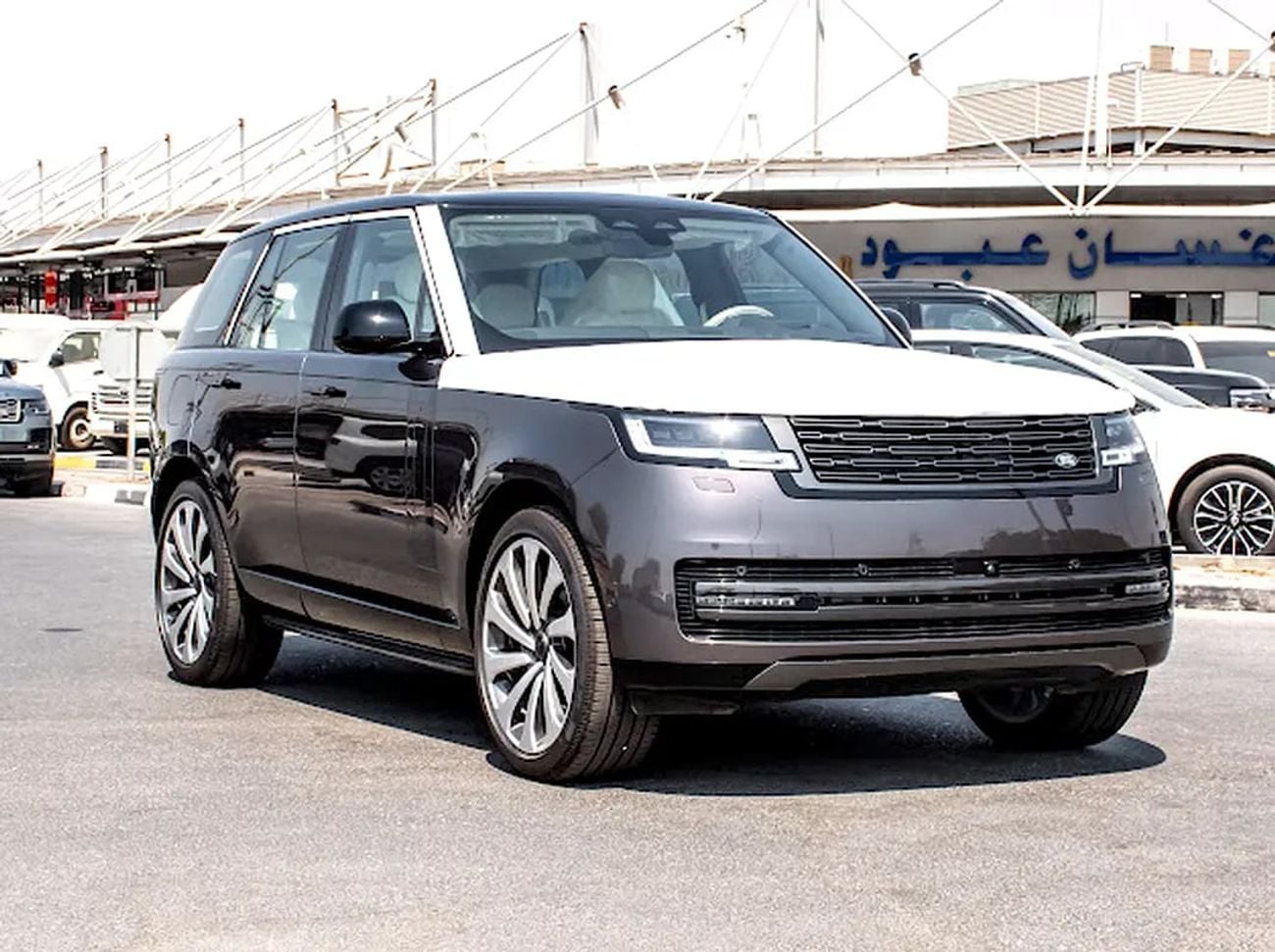 Land Rover Range Rover Brand HSE | GCC Specs | Luxury Reimagined