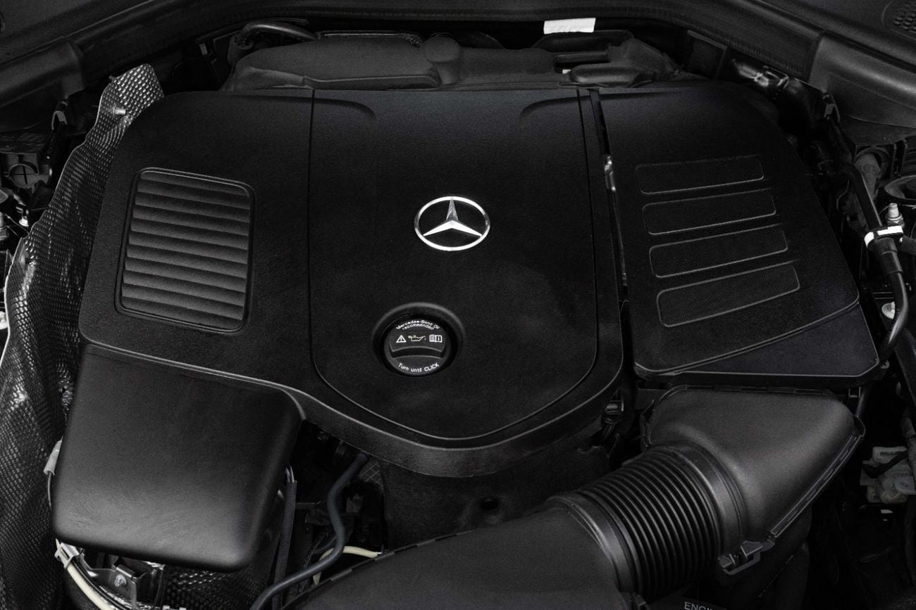 Mercedes Benz GLC200 GLC 200 4MATIC AMG Black Edition | 5,484 P.M | 0% Downpayment | Mercedes-Benz Warranty & Service