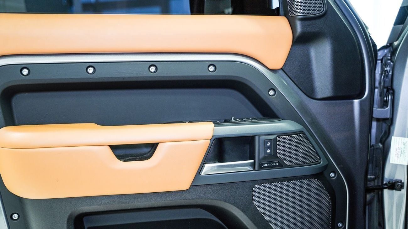 Land Rover Defender X Dynamic