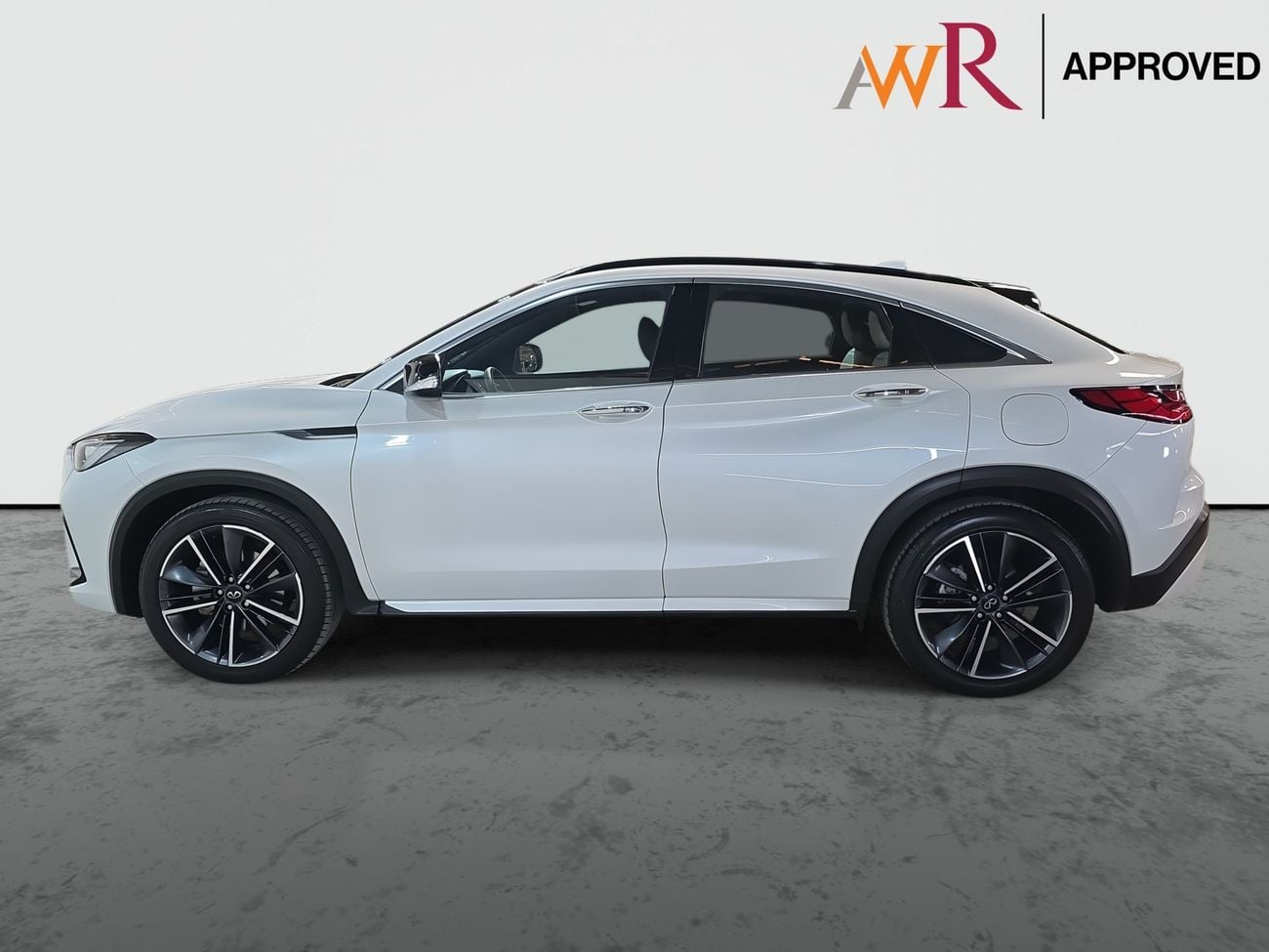 إنفينيتي QX55 LUXE 2.0