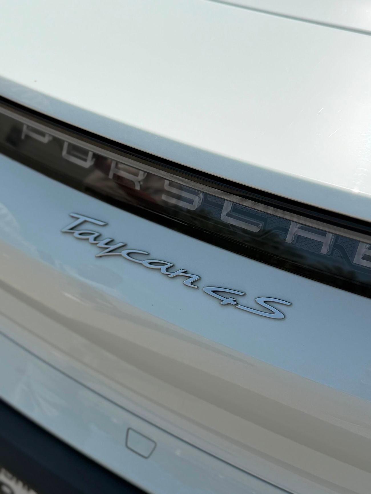 Porsche Taycan 4S