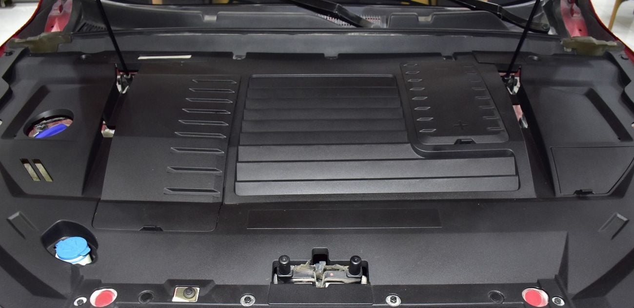 Exeed LX COMFORT EXCELLENT DEAL for our Exeed LX 230T ( 2024 Model ) in Red Color GCC Specs