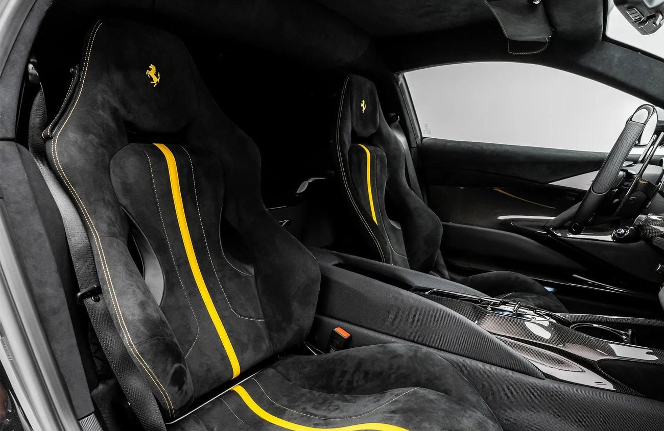 Ferrari 812 COMPETIZIONE 6.5L V12 Naturally Aspirated Engine