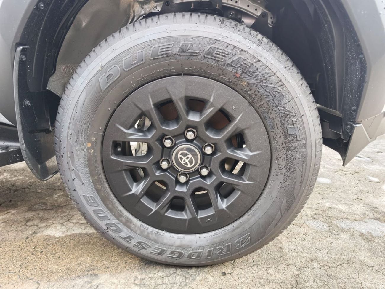 Toyota Hilux ADVENTURE