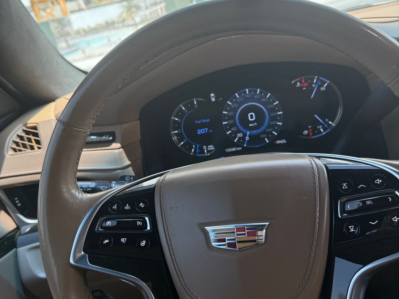 Cadillac Escalade ESV Platinum Luxury