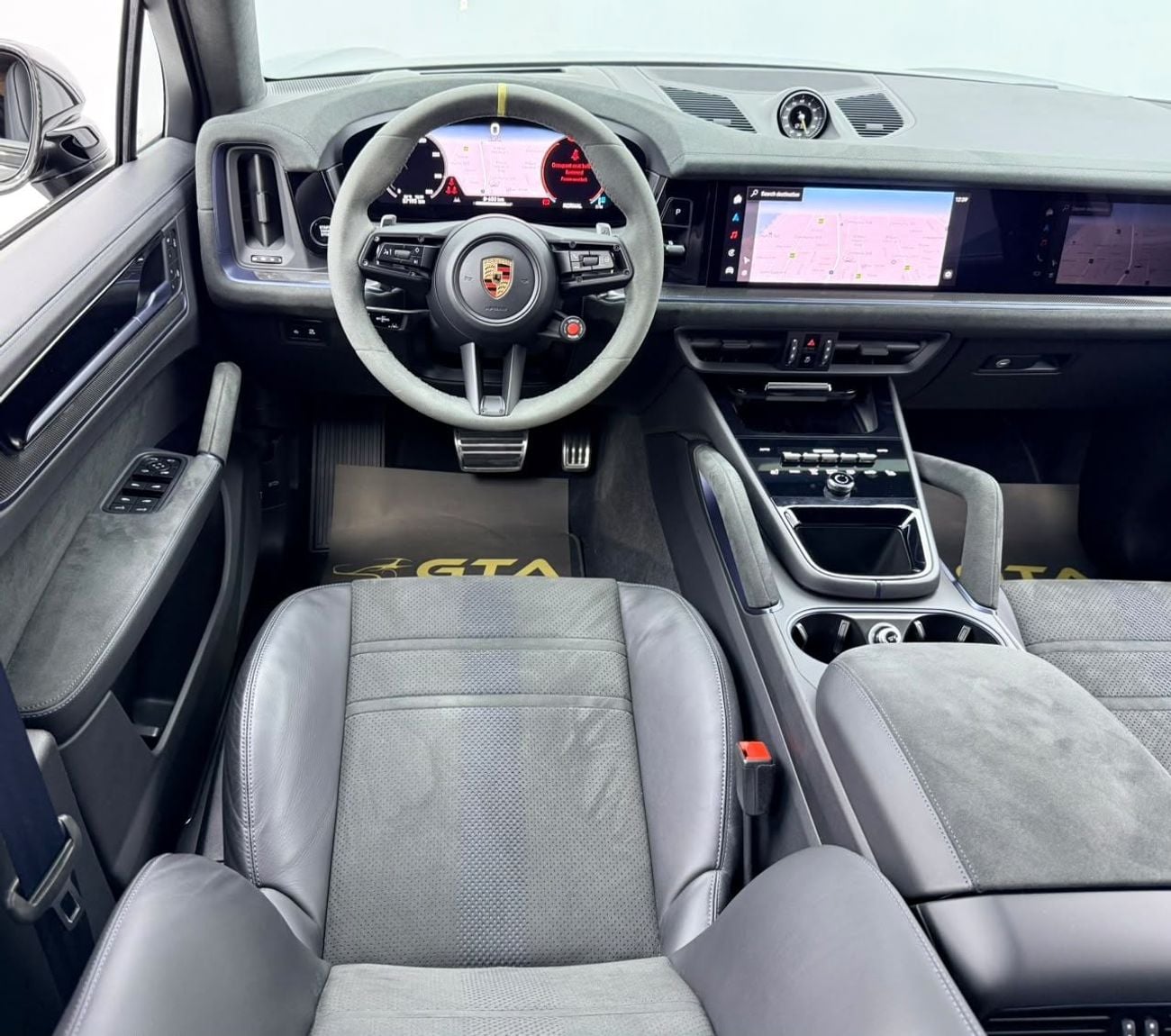 Porsche Cayenne TURBO GT 2024 Porsche Cayenne Turbo GT, Porsche Warranty + Full Porsche Service History, GCC Specs.