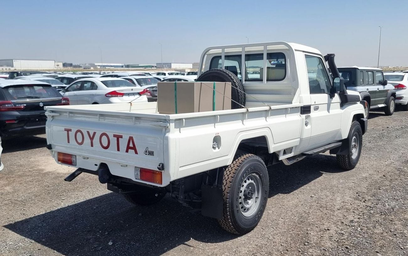 Toyota Land Cruiser Pickup 70 LC 79 4.2L Diesel Single Cabin Manual 2026