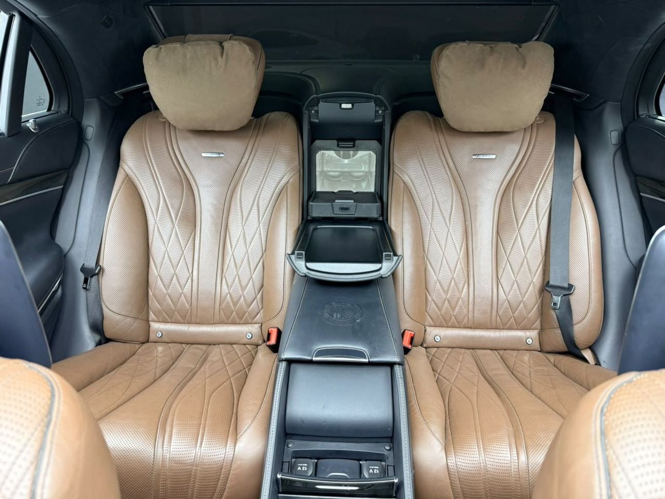 Mercedes Benz S63 AMG STANDARD 2014 Mercedes Benz S63 AMG With BRABUS Kit, Full Service History, Fully Loaded, Excellent Condition