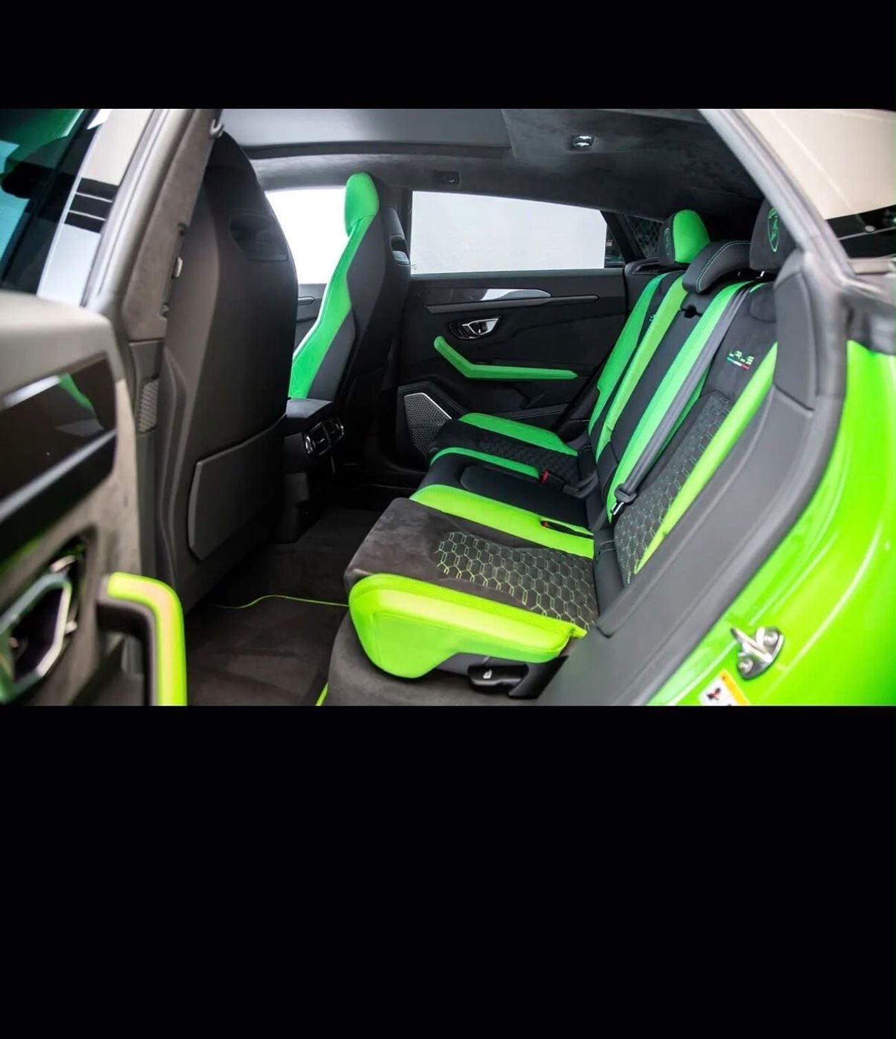 لامبورغيني اوروس STANDARD