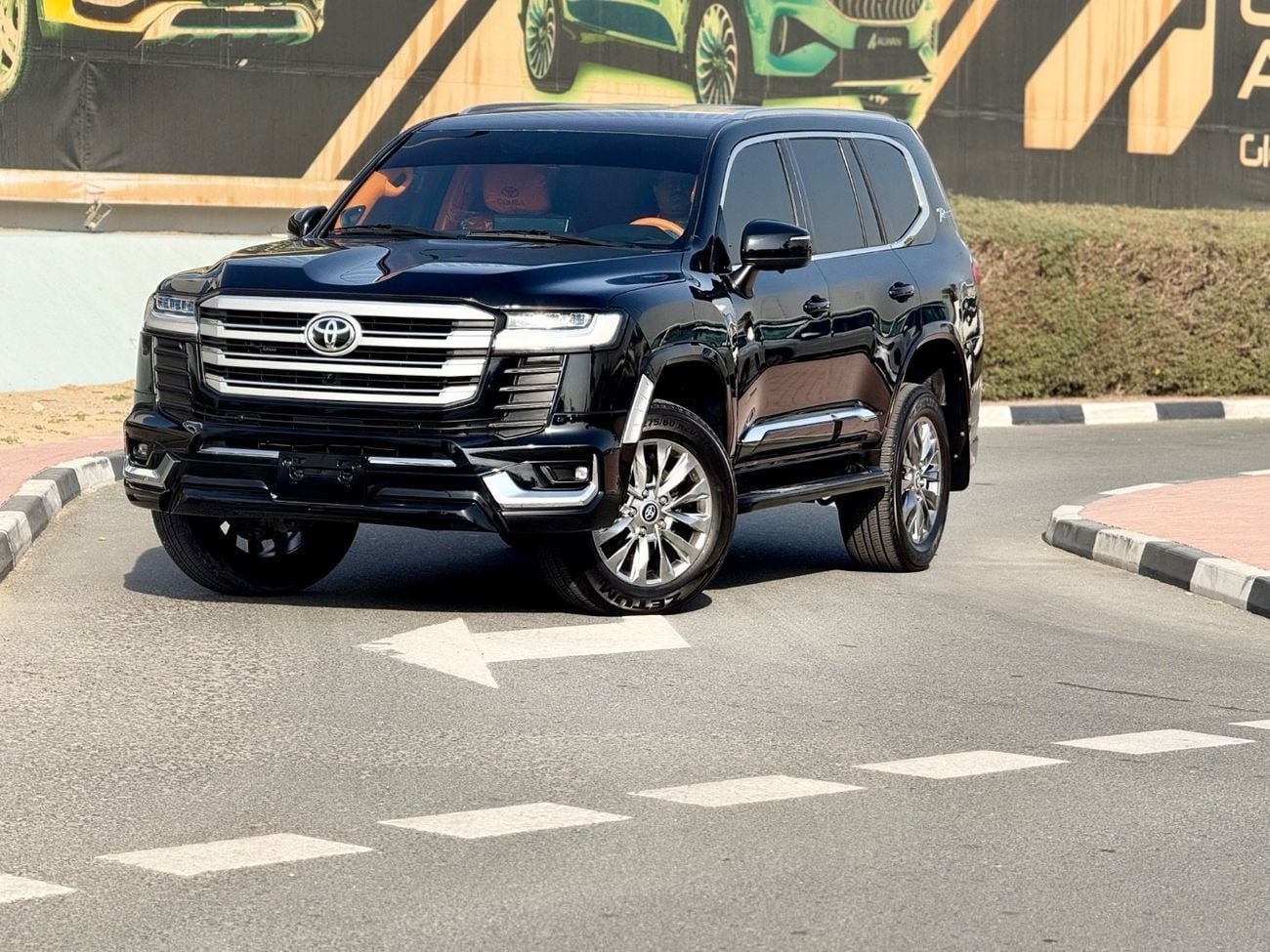 Toyota Land Cruiser GXR Toyota Land Cruiser V6 model 2019 fuel petrol interior and exterior 2025