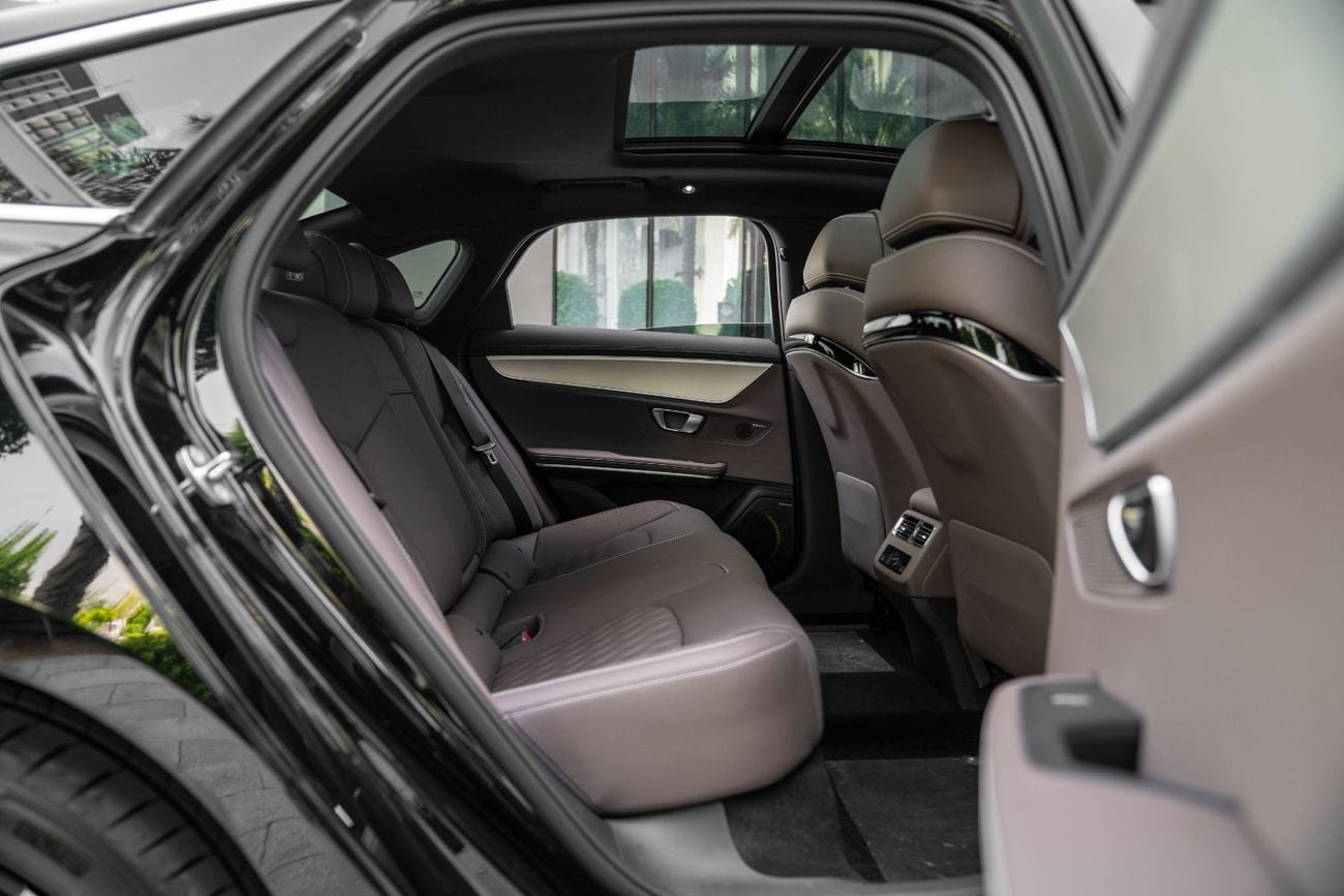 BYD HAN PREMIUM Zero KM Brand New No Accident No Paint 2keys