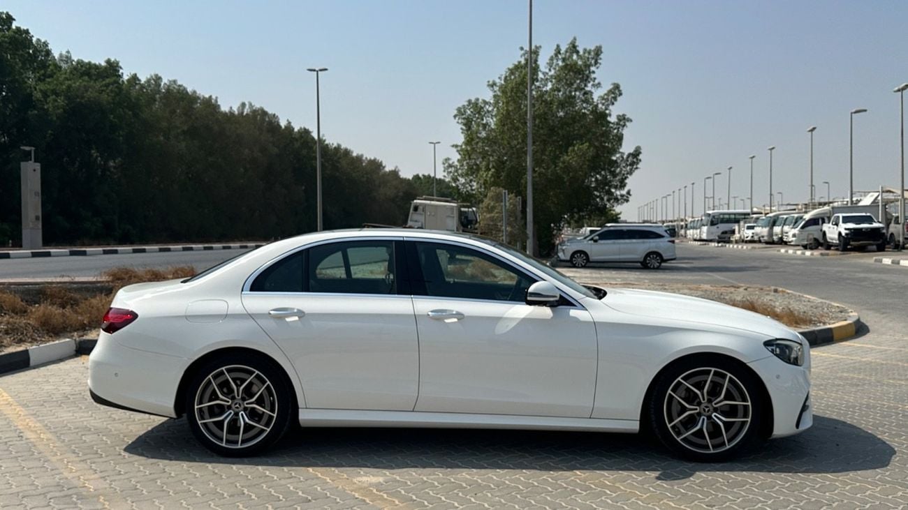 مرسيدس بنز E200 بريميوم