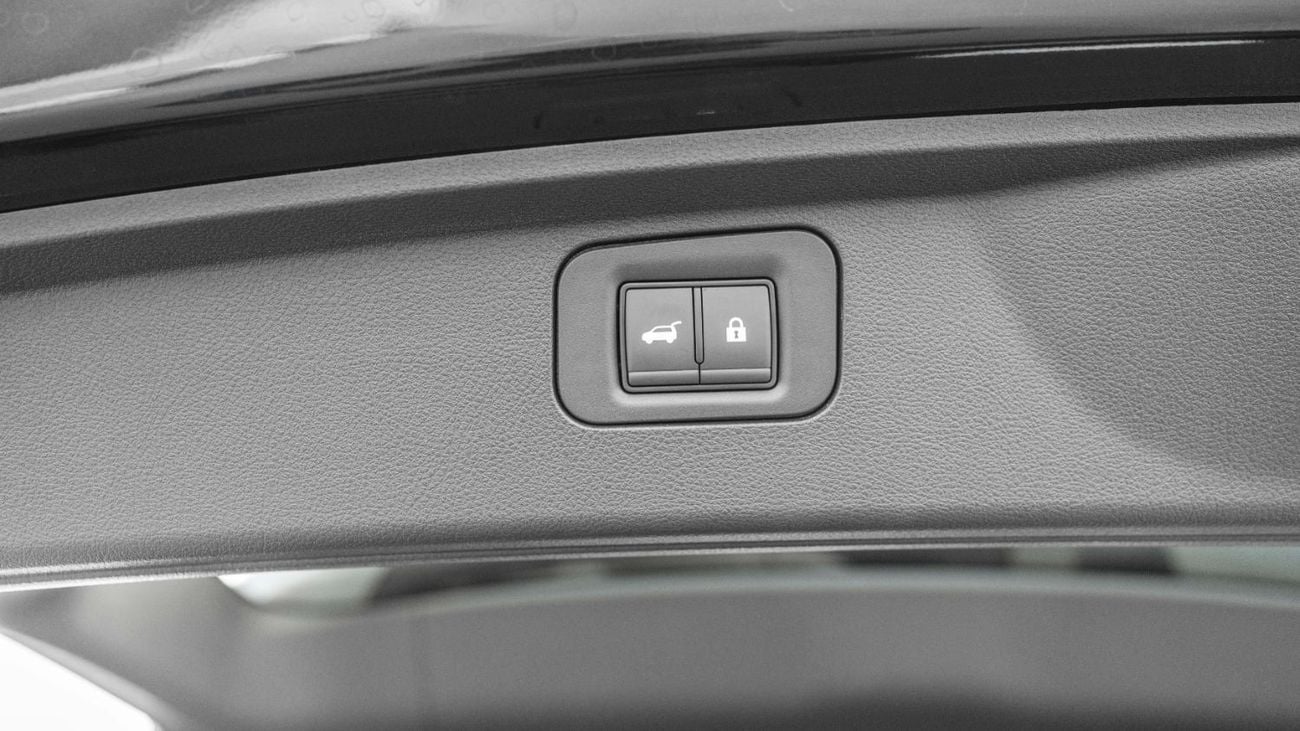 Nissan Patrol 75th Anniversary 2027 Nissan Patrol 3.5L AT Petrol 75th Anniversary (Black-Brown)