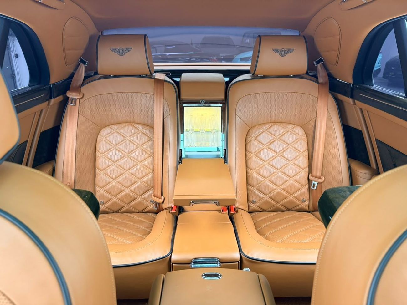 Bentley Mulsanne SPEED 2016 Bentley Mulsanne Speed, Full Service History, GCC Specs.