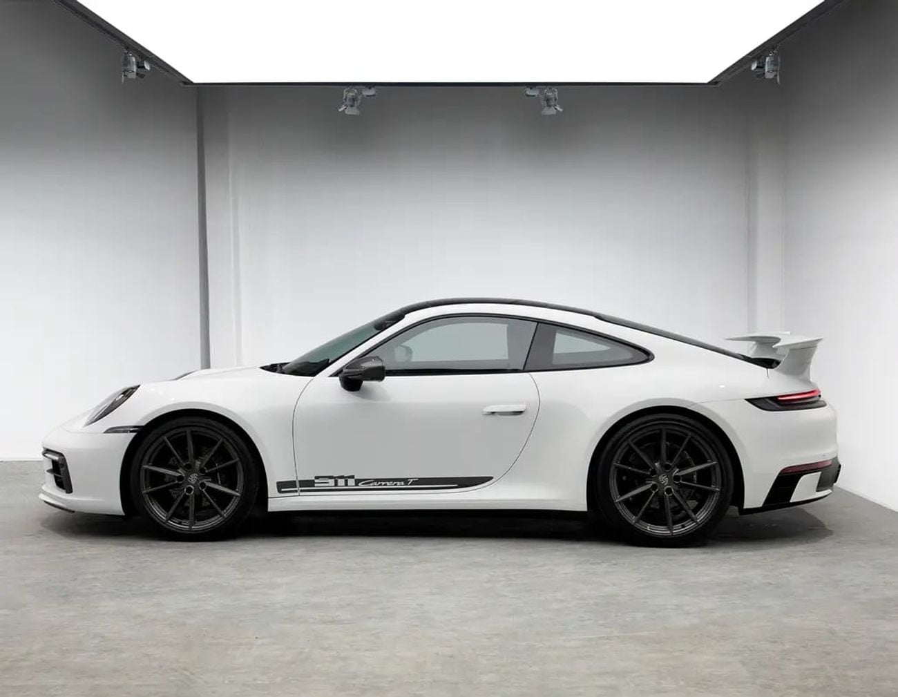 Porsche 911 CARRERA T (992.1) Carrera T • Unlimited KMS Warranty Until • FDSH • GCC
