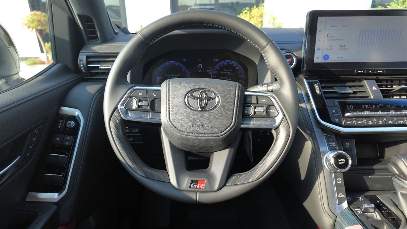 تويوتا لاند كروزر GR SPORT Hybrid
