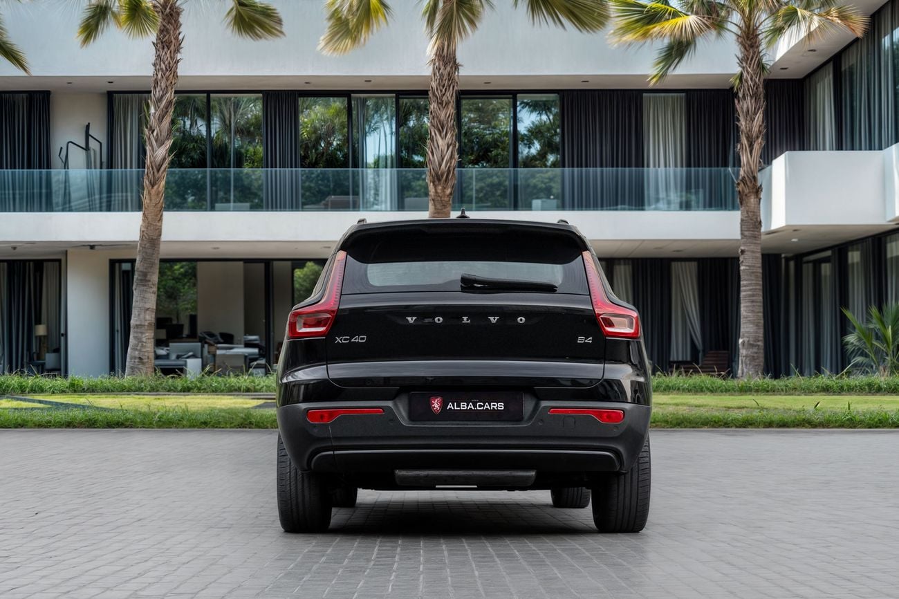 فولفو XC 40 XC40 B4 Ultimate Dark | 2,155 P.M | 0% Downpayment | Perfect Condition!