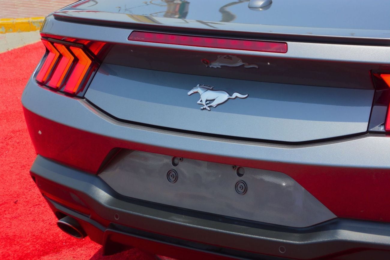 Ford Mustang STANDARD