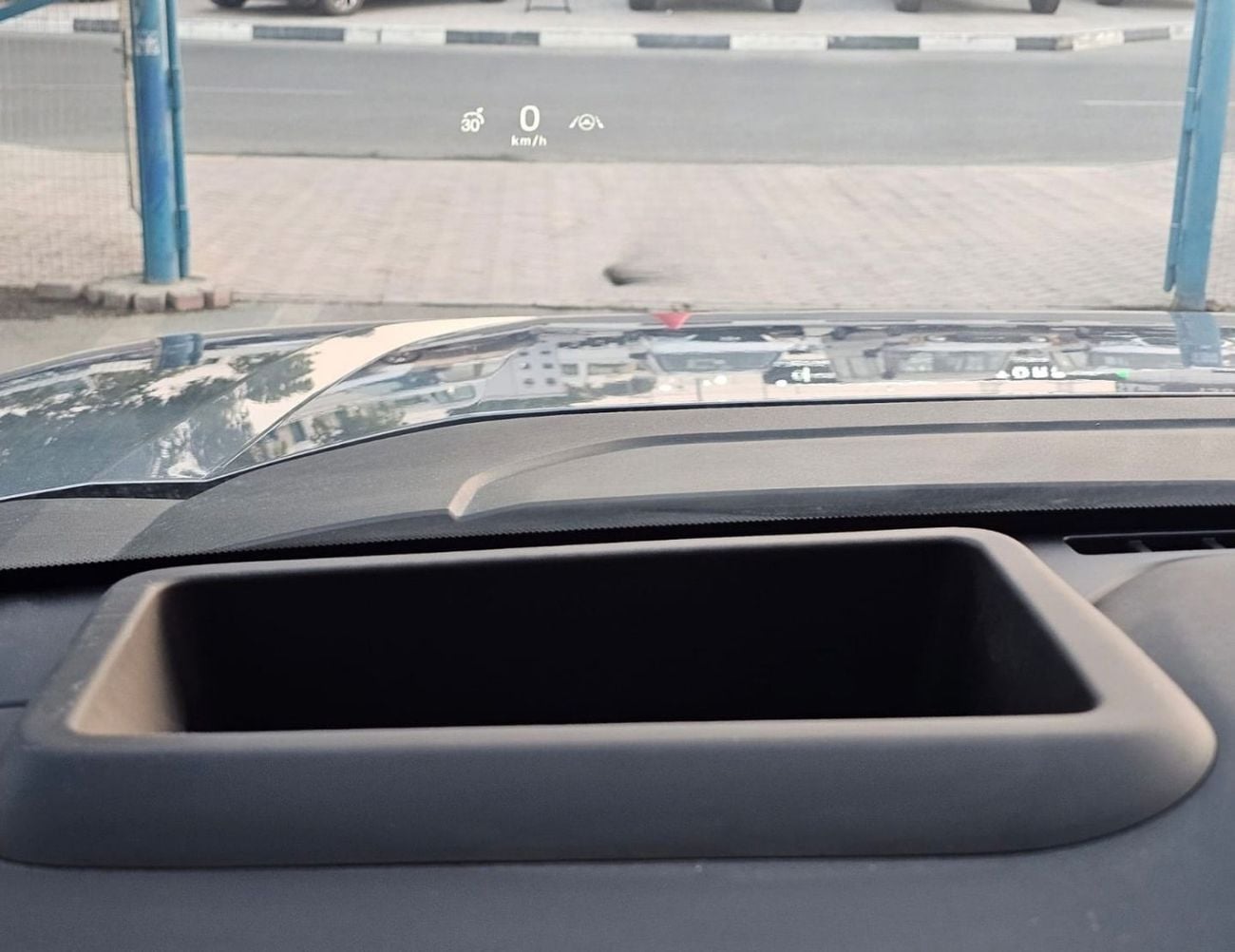 بي واي دي شارك 6 سيارة BYD SHARK 6 الرائدة الهجينة القابلة للشحن || محرك بنزين 1.5 لتر V4 دفع رباعي | أزرق 2026 (رمز