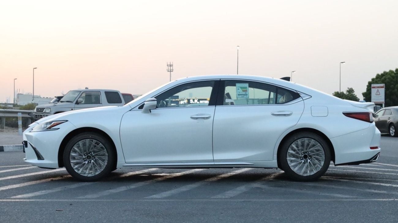 Lexus ES350 PLATINUM