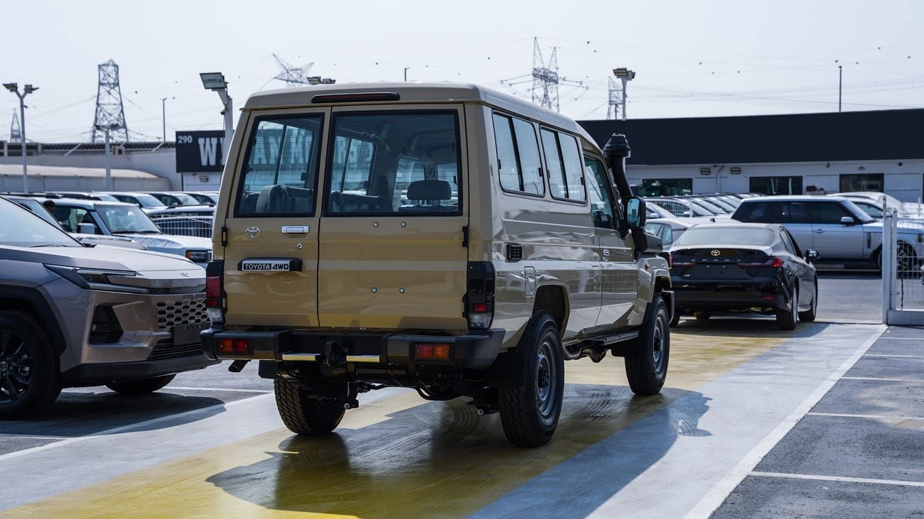 Toyota Land Cruiser 70