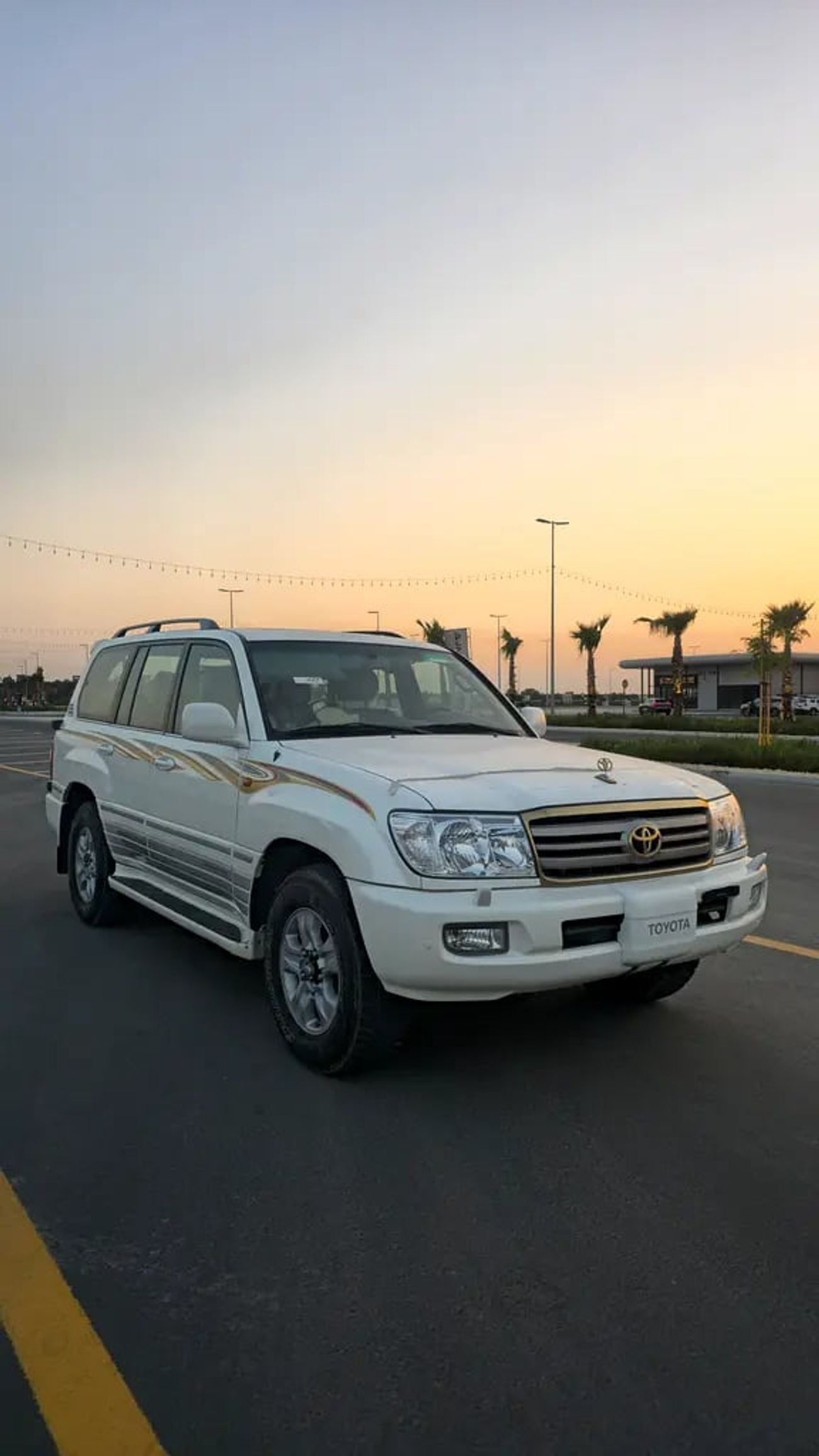 تويوتا لاند كروزر VXR TOP LTH VXR | GCC Specs | Reliable Classic SUV