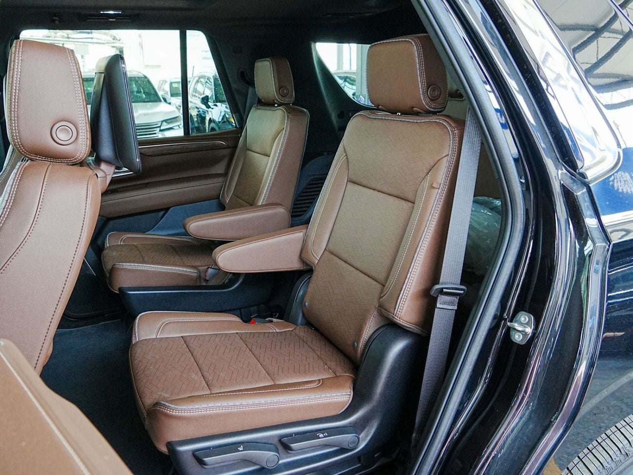 Chevrolet Tahoe HIGH COUNTRY 6.2L V8 PETROL VIP SEATS BRAND NEW 0KM