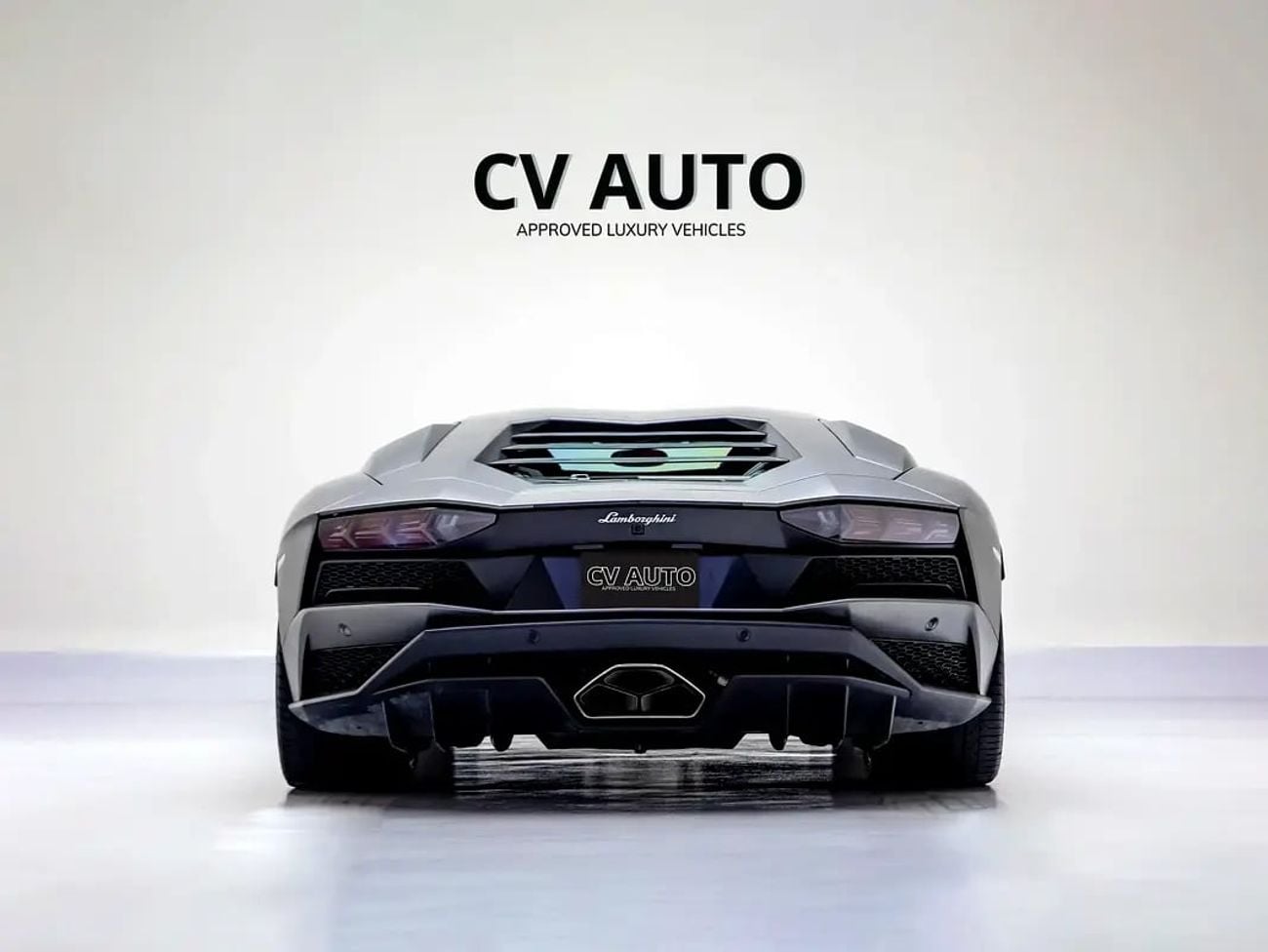 لامبورغيني أفينتادور Coupe | GCC Specs | Full Body PPF