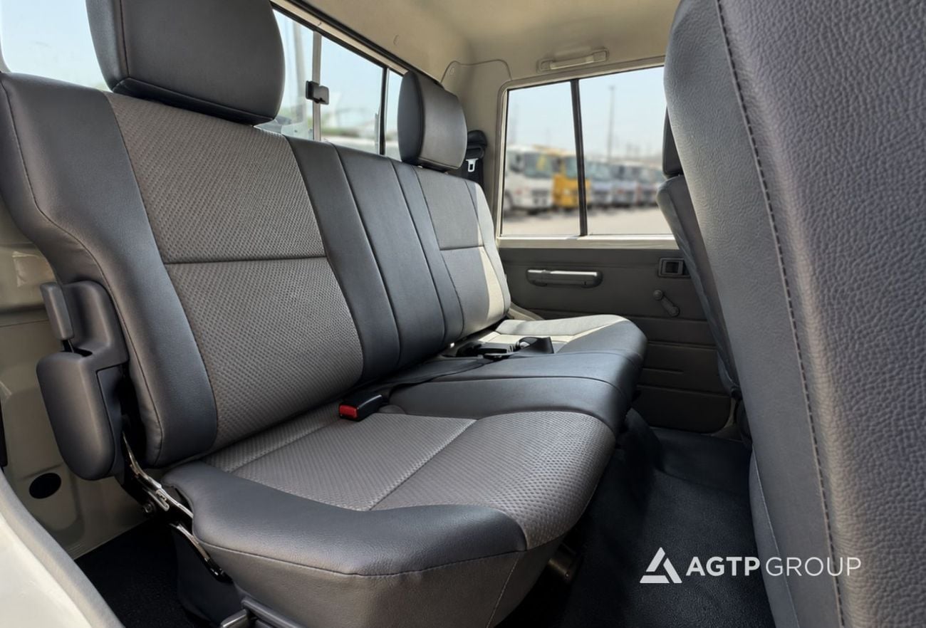 تويوتا لاند كروزر 70 Double Cab 4.2L ديزل | دفع رباعي | ناقل حركة يدوي | كابينة مزدوجة | 2026 | تصدير إلى أفريقيا