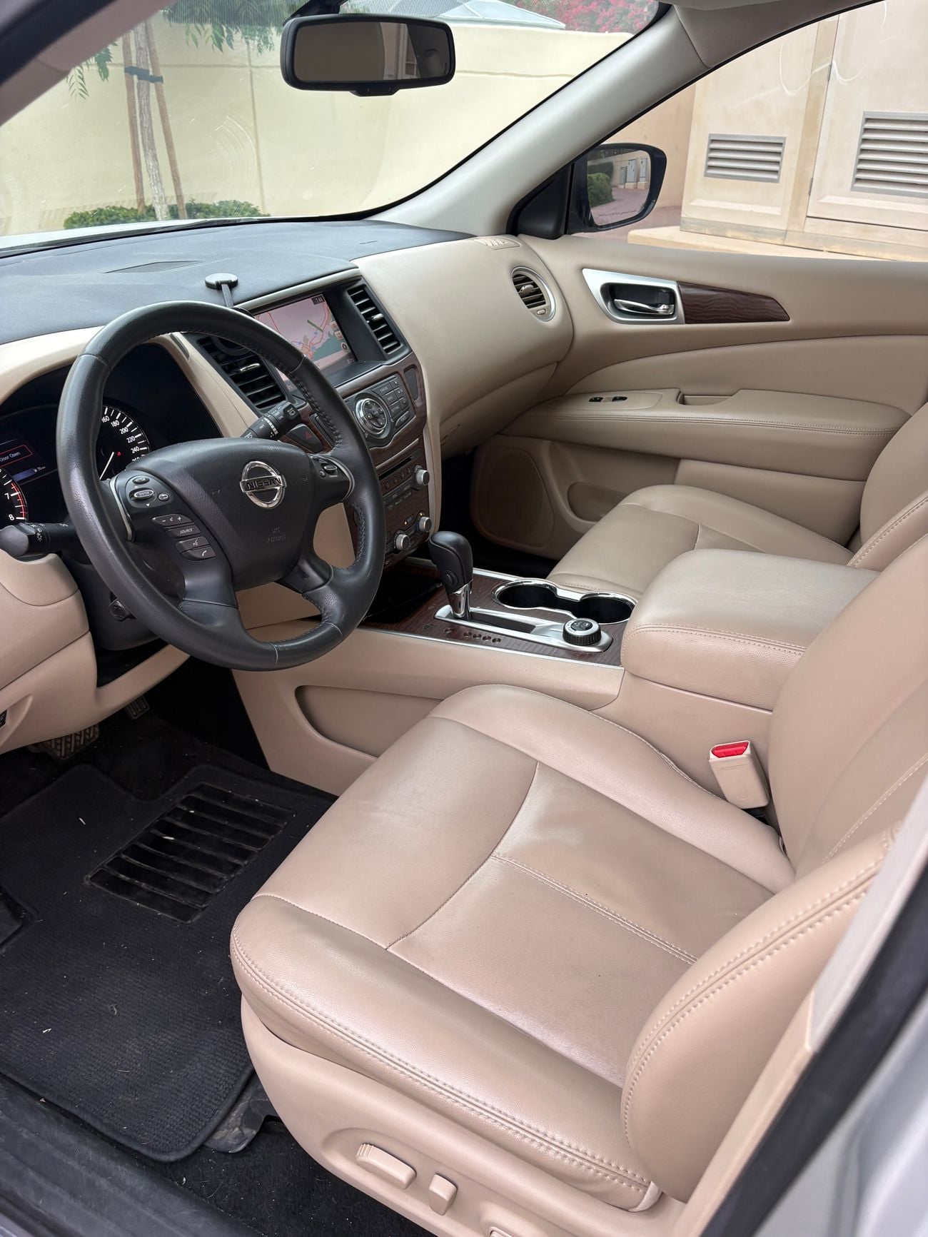Nissan Pathfinder SV