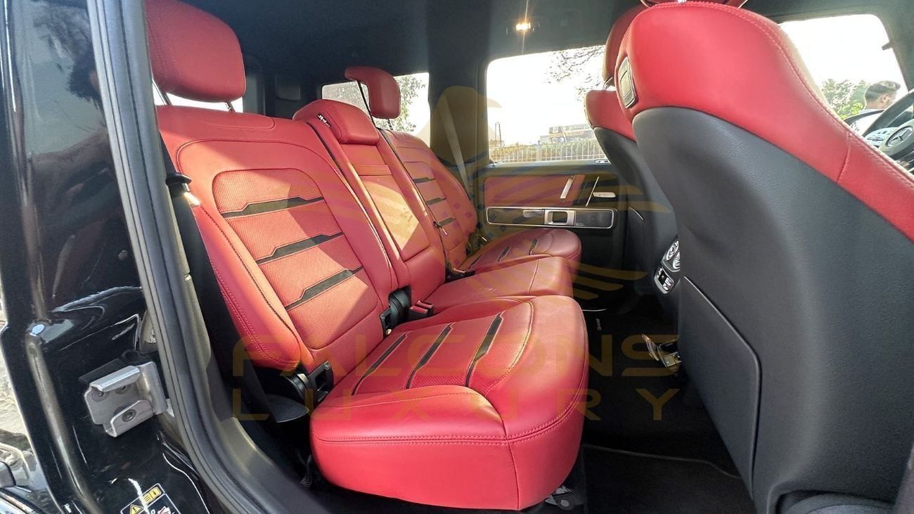 Mercedes Benz G63 AMG STANDARD MERCEDES G63 - MODEL 2023 - NO ACCIDENT