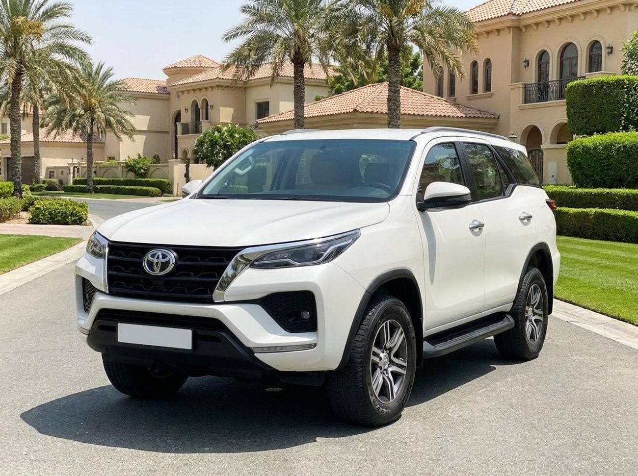 Toyota Fortuner EXR 2025 | AED 1611/Month | 0 DP | 30 Day Return | Warranty