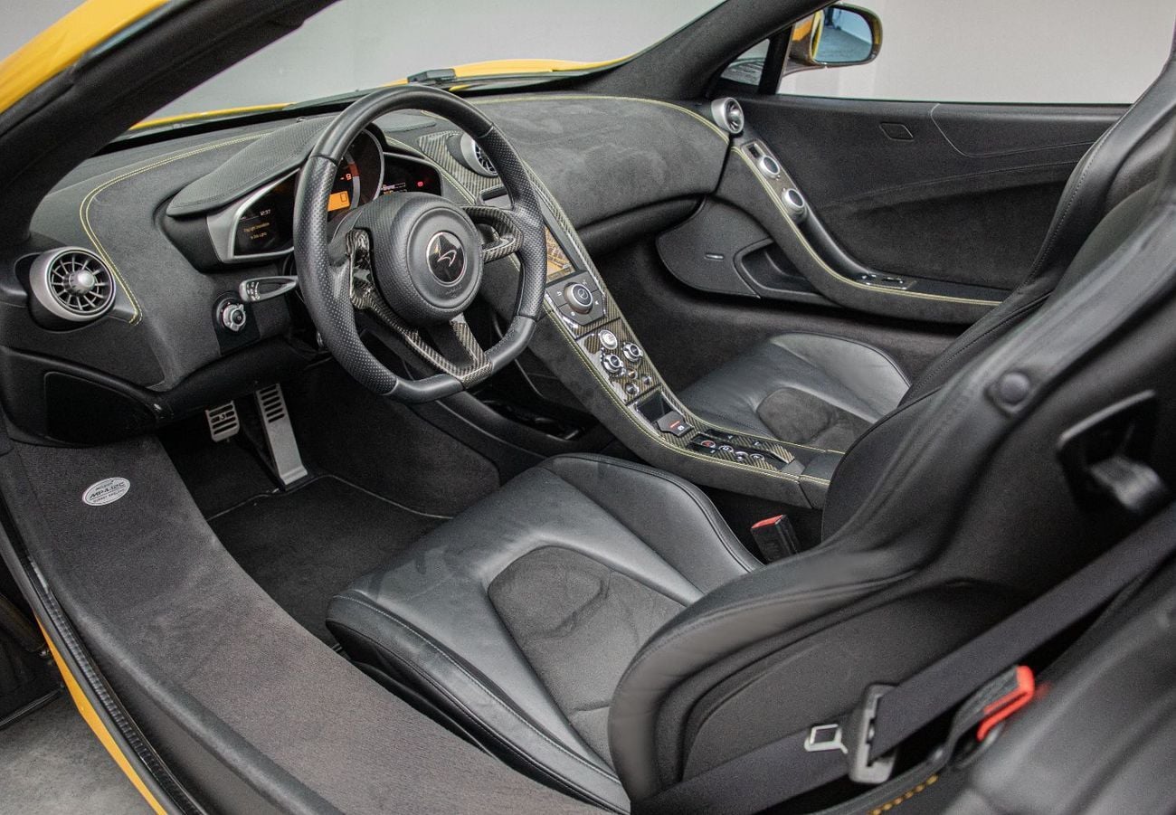 مكلارين MP4-12C
