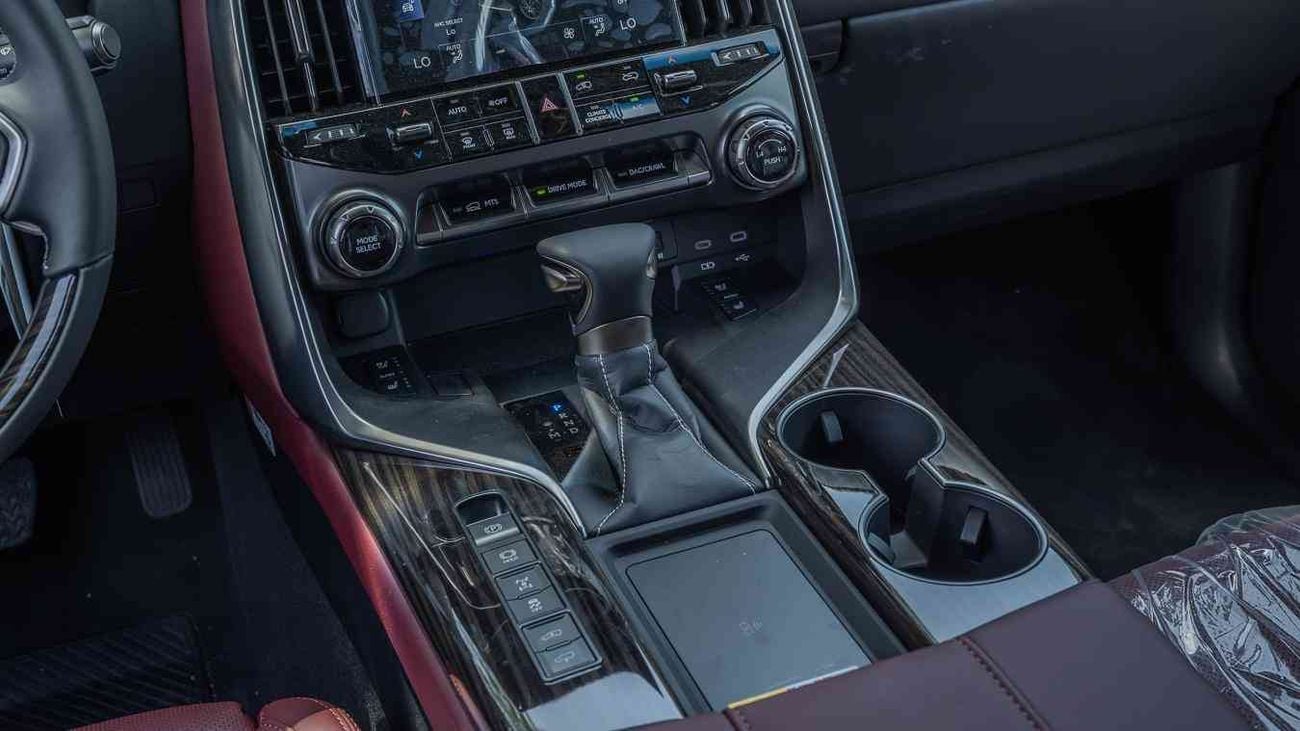 لكزس LX 700h F سبورت ECTAV0005 - لكزس LX700h F سبورت موديل 2026 - محرك هجين سعة 3.5 لتر، ناقل حركة أوتوماتيكي - لون أسود