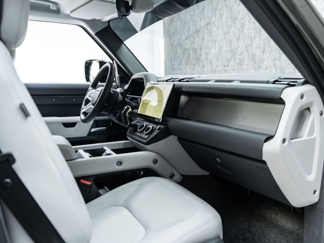 Land Rover Defender X Dynamic HSE P400