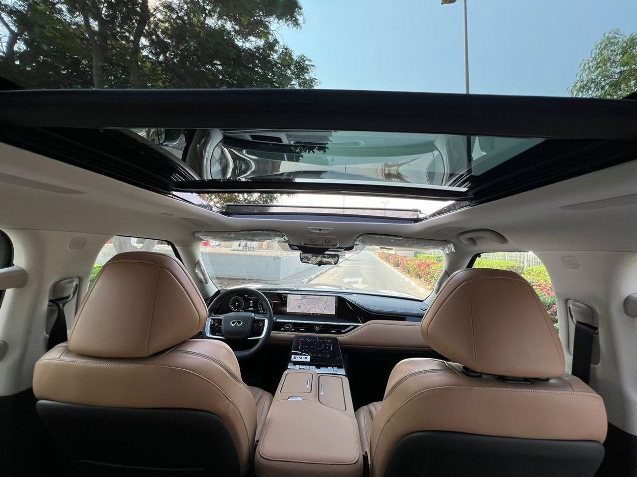 Infiniti QX80 SENSORY BENCH CHAIRS