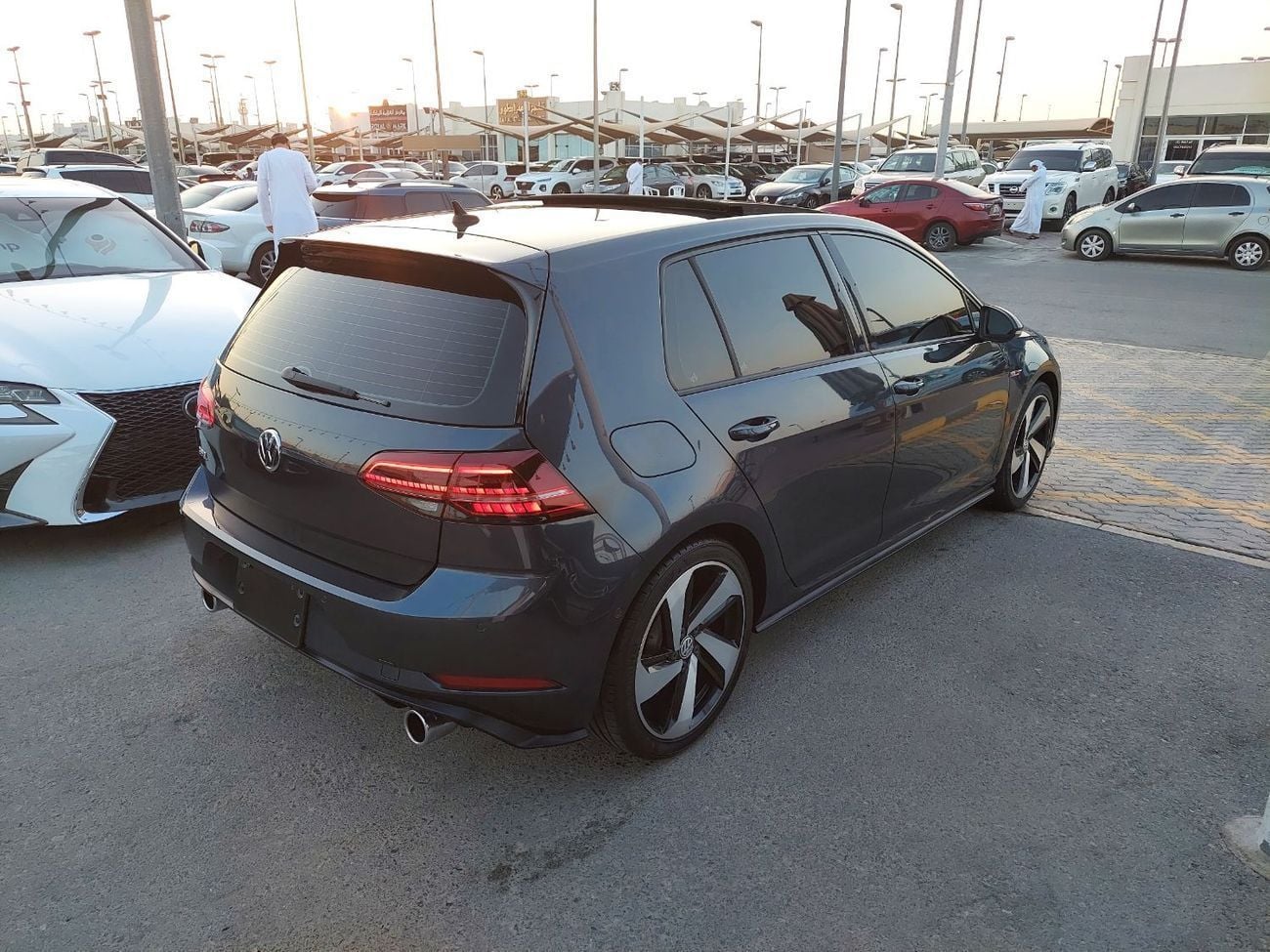 Volkswagen Golf GTI SEL 2.0L