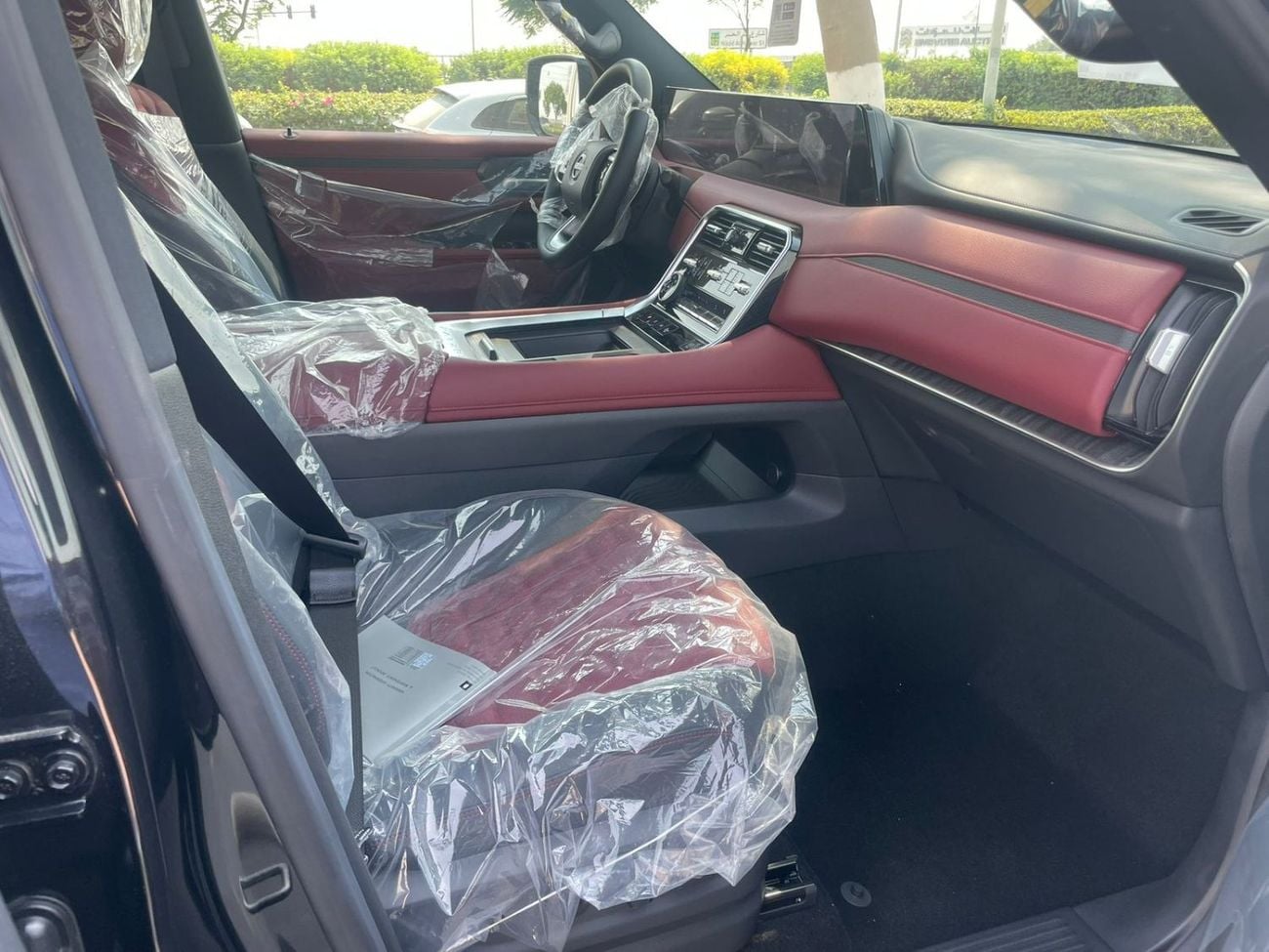 Nissan Patrol LE TITANIUM +