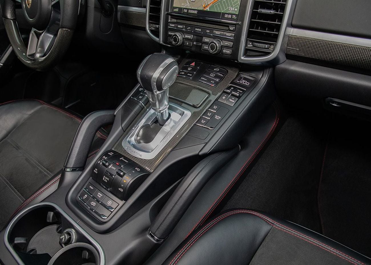 Porsche Cayenne GTS