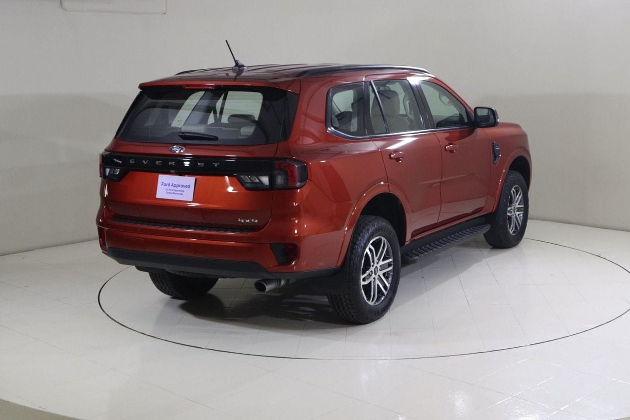 Ford Everest XLS EVR224/AL TAYER MOTORS/AL QOUZ SHOWROOM