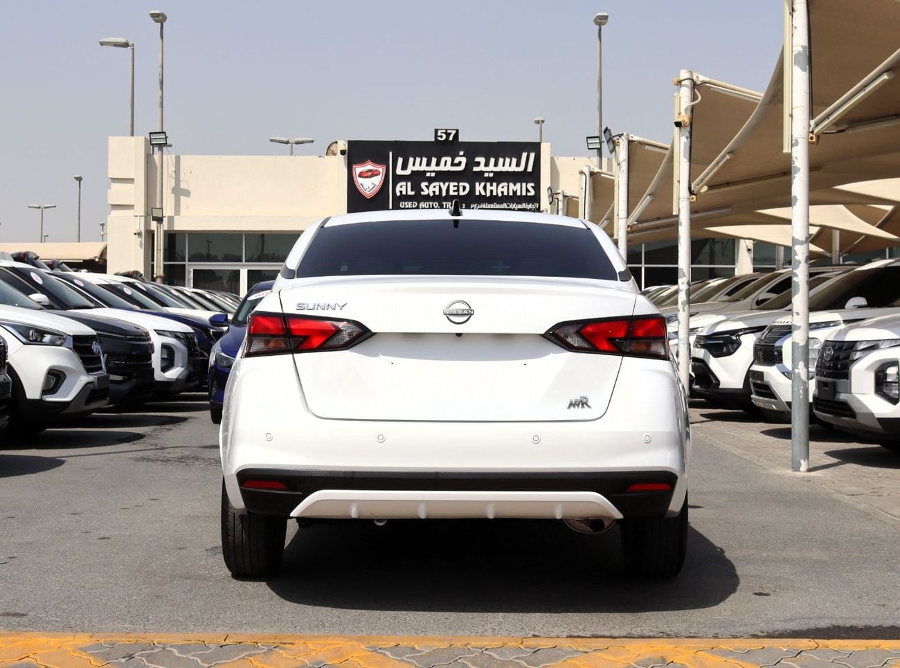 Nissan Sunny SV ACCIDENTS FREE -- GCC - ORIGINAL PAINT - PERFECT CONDITION INSIDE OUT