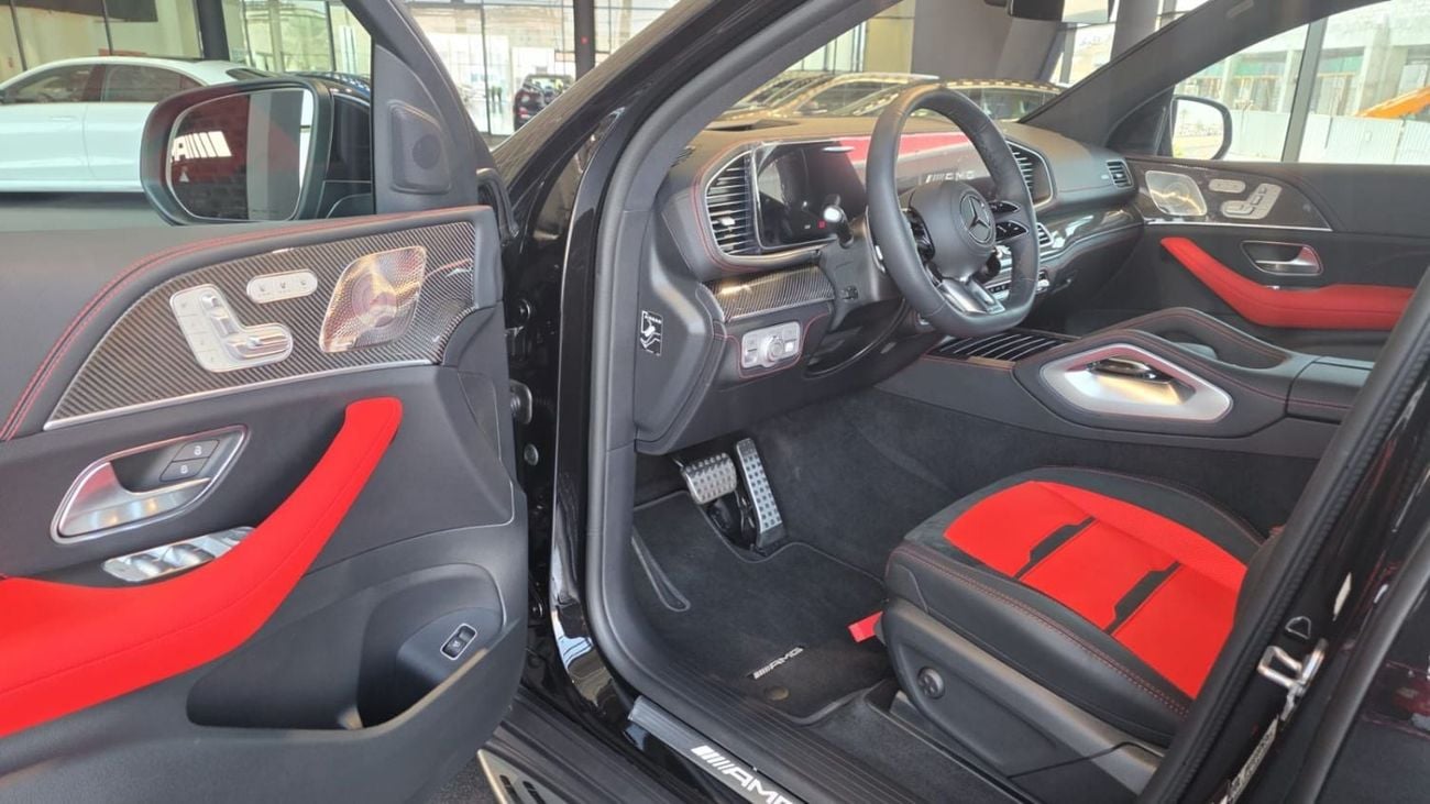 Mercedes Benz GLE53 AMG With Carbon Under Agency Warranty 2026 GCC