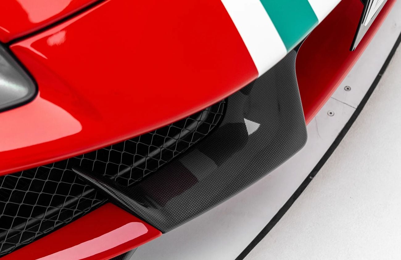 Ferrari 488 Pista High Spec 3.9L V8 Twin-Turbocharged Engine