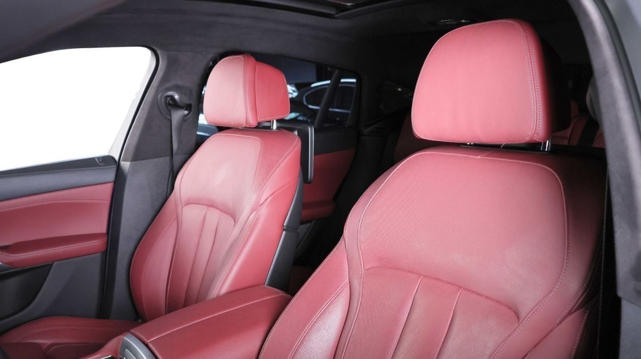 بي أم دبليو X6 XDRIVE M50i 4.4L