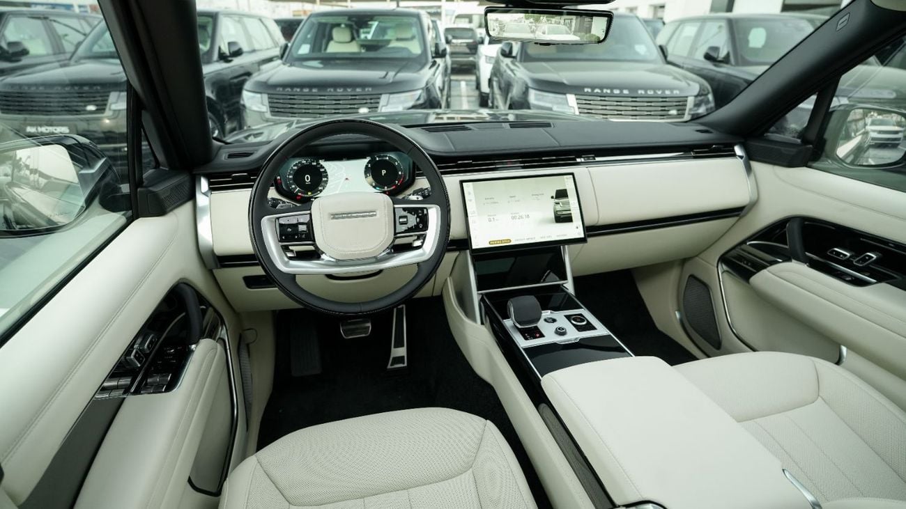 لاند روفر رينج روفر Autobiography P400 With Console Santorini Black- white 2027MY Export Only