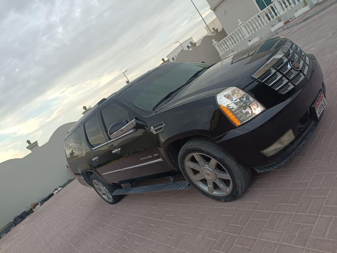 Cadillac Escalade ESV PREMIUM