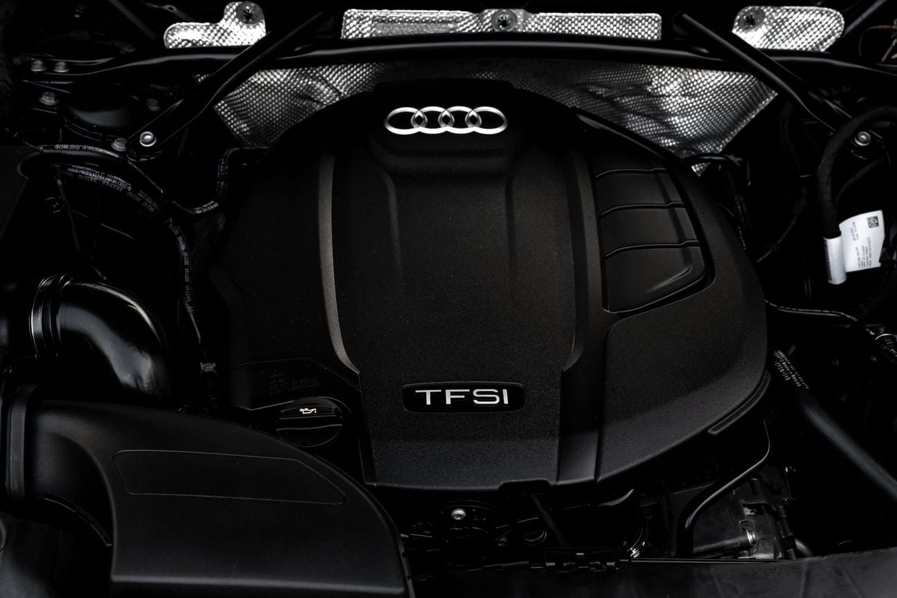 Audi Q5 45 TFSI quattro Q5 45TFSI | 2,938 P.M | 0% Downpayment | Under Warranty!