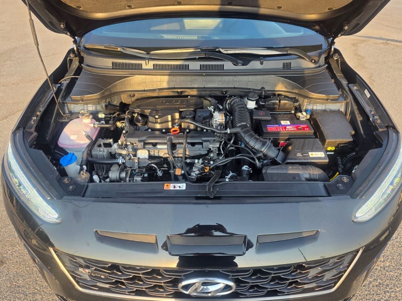Hyundai Kona ULTIMATE 2023 Hyundai Kona Line Edition Sunroof , Push button and 4x4