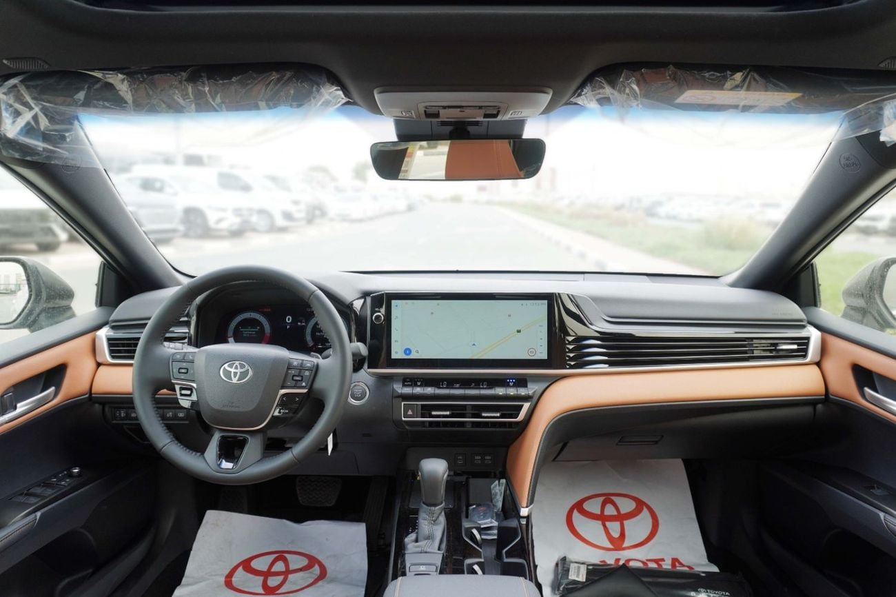 تويوتا كامري GLE , FWD, PETROL- 2025