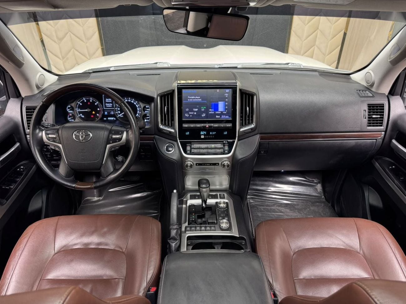 Toyota Land Cruiser VXR